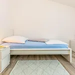 Paramount Dugi Rat