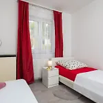 Paramount Apartamento Dugi Rat