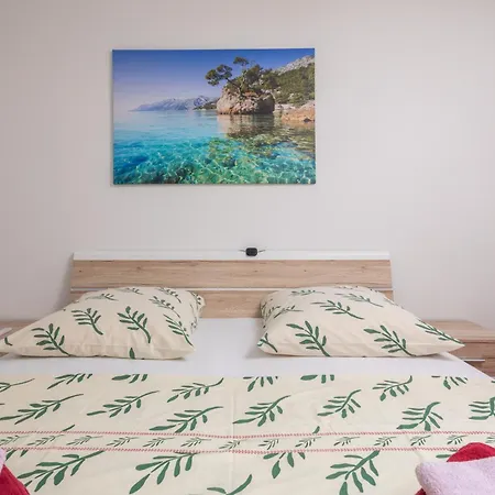 Paramount * ドゥギ・ラット