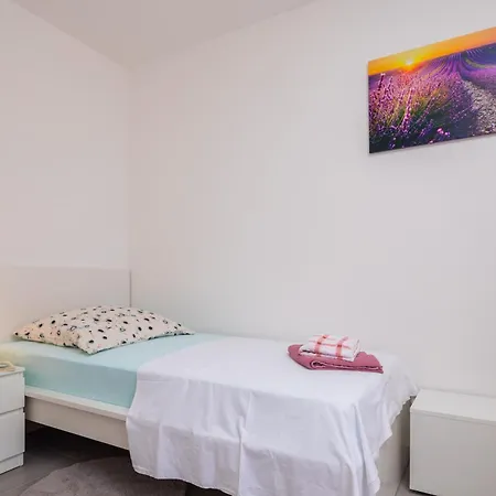Apartamento Paramount Dugi Rat