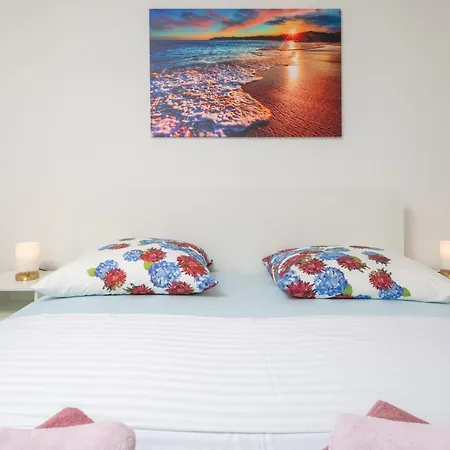 Paramount アパート *