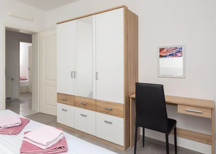 Appartamento Paramount Dugi Rat